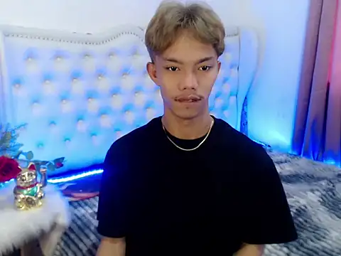 jersthebigfuckerxxx online show from October 7, 2025, 4:42 am