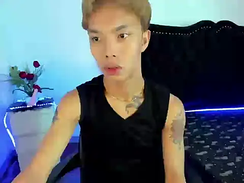 jersthebigfuckerxxx online show from October 13, 2025, 4:23 am