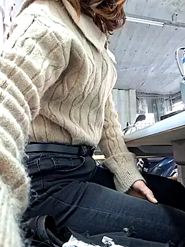 irina hana online show from January 7, 2026, 12:35 am