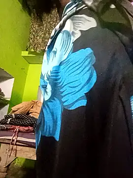 Snapshot of ZIVAA chatting on January 10, 2026, 11:12 am ZIVAA online show from January 10, 2026, 11:12 am