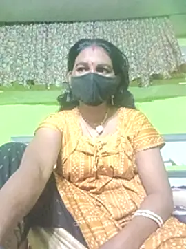 Snapshot of ZIVAA chatting on February 1, 2026, 4:00 am ZIVAA online show from February 1, 2026, 4:00 am