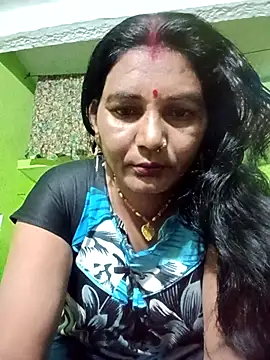 Snapshot of ZIVAA chatting on February 18, 2026, 3:35 am ZIVAA online show from February 18, 2026, 3:35 am