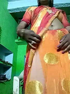 Snapshot of ZIVAA chatting on April 5, 2026, 8:44 am ZIVAA online show from April 5, 2026, 8:44 am