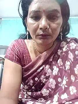 Snapshot of ZIVAA chatting on April 8, 2026, 4:01 am ZIVAA online show from April 8, 2026, 4:01 am