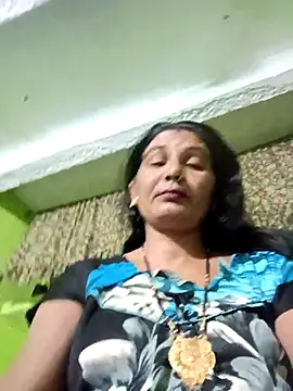 Snapshot of ZIVAA chatting on April 24, 2026, 4:26 am ZIVAA online show from April 24, 2026, 4:26 am