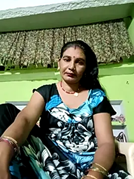 Snapshot of ZIVAA chatting on April 30, 2026, 7:04 am ZIVAA online show from April 30, 2026, 7:04 am