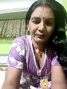 Snapshot of ZIVAA chatting on May 12, 2026, 7:05 am ZIVAA online show from May 12, 2026, 7:05 am