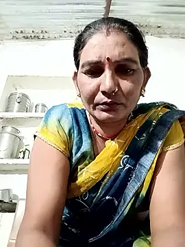 Snapshot of ZIVAA chatting on May 26, 2026, 5:42 pm ZIVAA online show from May 26, 2026, 5:42 pm