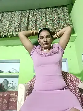 Snapshot of ZIVAA chatting on June 1, 2026, 8:49 am ZIVAA online show from June 1, 2026, 8:49 am