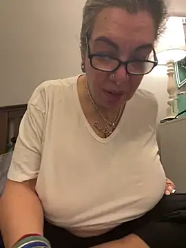 dieseldame1313 online show from January 28, 2025, 11:17 pm