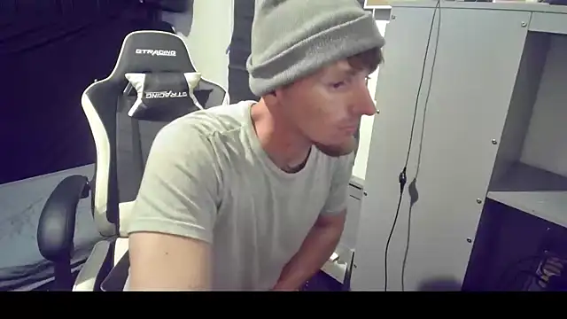 Robbin Bnks online show from October 15, 2025, 5:29 am