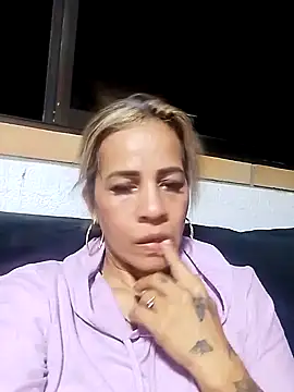 Alisson Milf online show from September 18, 2025, 2:35 am