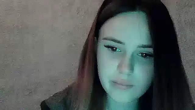Snapshot of SweetLoraa chatting on April 23, 2026, 7:05 pm SweetLoraa online show from April 23, 2026, 7:05 pm
