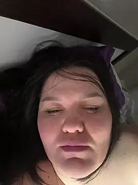 Snapshot of SunnyLeila2101 chatting on February 5, 2026, 10:03 pm SunnyLeila2101 online show from February 5, 2026, 10:03 pm