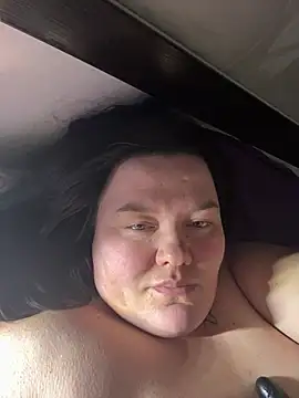 Snapshot of SunnyLeila2101 chatting on February 18, 2026, 11:01 pm SunnyLeila2101 online show from February 18, 2026, 11:01 pm