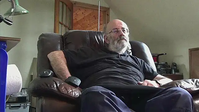 janzer13 online show from January 7, 2026, 2:30 pm