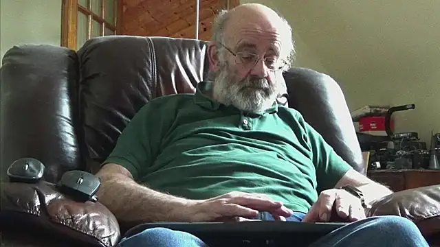 janzer13 online show from February 17, 2026, 2:46 pm