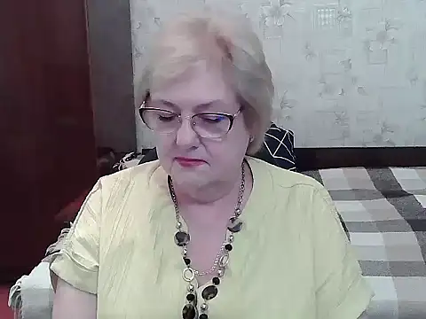 Renata62011 online show from July 20, 2026, 12:40 pm