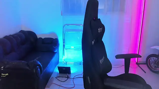 Aishelyng online show from September 26, 2025, 12:25 am