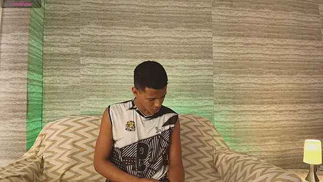 KingStark  online show from November 8, 2025, 11:10 am