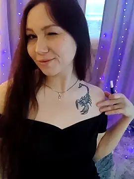 Snapshot of _San_Sara_ chatting on December 17, 2025, 7:25 am San Sara online show from December 17, 2025, 7:25 am