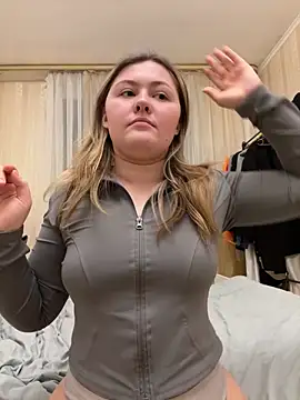 SunshineEmma online show from February 14, 2026, 11:23 pm