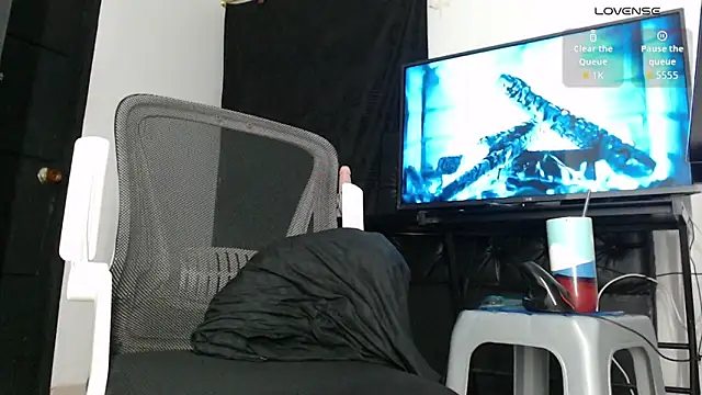 Black penis25 online show from October 10, 2025, 5:06 am