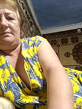 NikaLove49011 online show from September 24, 2025, 2:04 am