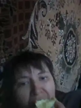 Romashka33011 online show from April 22, 2026, 7:55 am