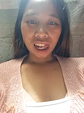 Snapshot of mo4mh chatting on April 1, 2026, 10:07 pm mo4mh online show from April 1, 2026, 10:07 pm