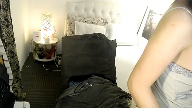 NinaDOM4CUM online show from February 5, 2026, 9:08 pm