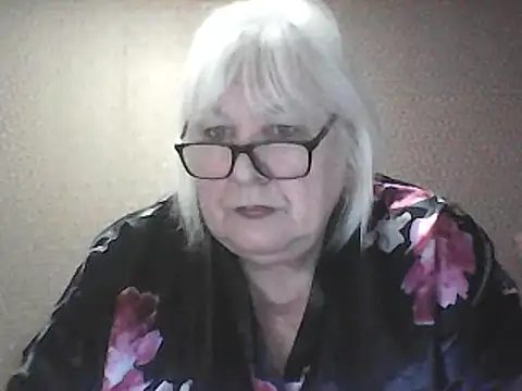 Snapshot of Alexia64231 chatting on March 4, 2026, 3:56 am Alexia64231 online show from March 4, 2026, 3:56 am