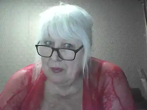 Snapshot of Alexia64231 chatting on April 3, 2026, 3:10 pm Alexia64231 online show from April 3, 2026, 3:10 pm