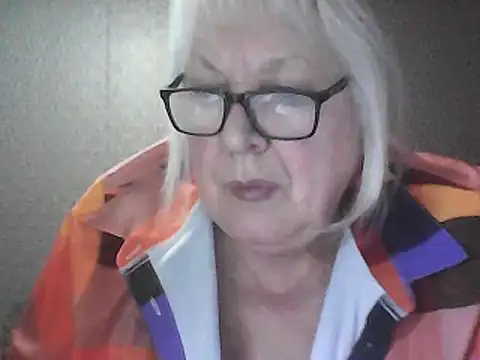 Snapshot of Alexia64231 chatting on April 13, 2026, 2:39 am Alexia64231 online show from April 13, 2026, 2:39 am