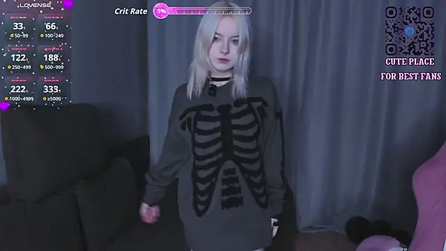 Snapshot of godlikegirlyy chatting on February 10, 2026, 6:23 pm godlikegirlyy online show from February 10, 2026, 6:23 pm