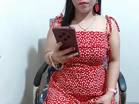 Snapshot of Sweet_jinns69 chatting on May 9, 2026, 7:46 am Sweet jinns69 online show from May 9, 2026, 7:46 am