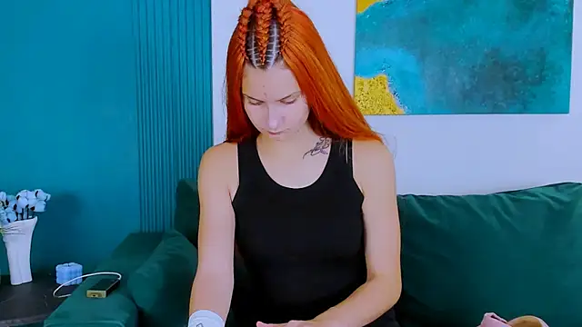 NightOpal online show from September 30, 2025, 4:34 pm