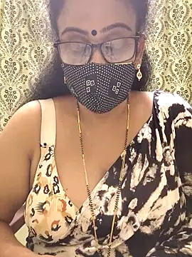 Snapshot of sweet-lotus chatting on September 26, 2025, 5:06 pm sweet-lotus online show from September 26, 2025, 5:06 pm