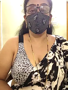 Snapshot of sweet-lotus chatting on September 27, 2025, 5:34 am sweet-lotus online show from September 27, 2025, 5:34 am