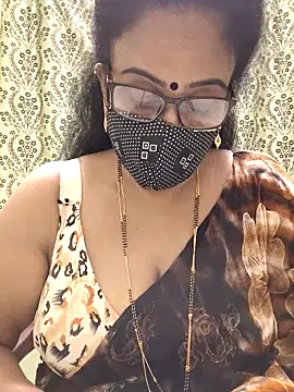 Snapshot of sweet-lotus chatting on September 28, 2025, 4:34 pm sweet-lotus online show from September 28, 2025, 4:34 pm