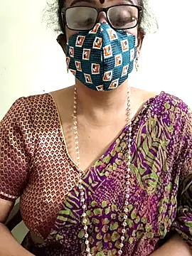 Snapshot of sweet-lotus chatting on October 7, 2025, 6:10 am sweet-lotus online show from October 7, 2025, 6:10 am