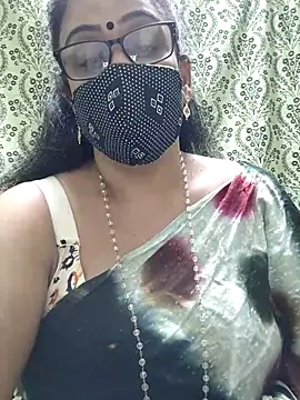 Snapshot of sweet-lotus chatting on October 13, 2025, 4:07 pm sweet-lotus online show from October 13, 2025, 4:07 pm