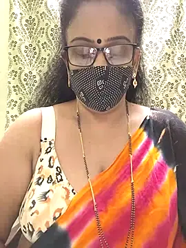 Snapshot of sweet-lotus chatting on October 16, 2025, 7:04 pm sweet-lotus online show from October 16, 2025, 7:04 pm