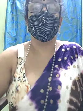 Snapshot of sweet-lotus chatting on November 5, 2025, 5:24 pm sweet-lotus online show from November 5, 2025, 5:24 pm