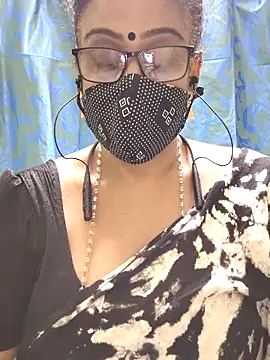 Snapshot of sweet-lotus chatting on November 16, 2025, 5:40 pm sweet-lotus online show from November 16, 2025, 5:40 pm