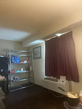 Snapshot of jrnice8tsix chatting on February 12, 2026, 3:18 pm jrnice8tsix online show from February 12, 2026, 3:18 pm