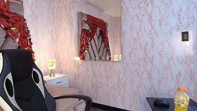 Snapshot of redd_pandaa chatting on February 28, 2026, 3:18 am redd pandaa online show from February 28, 2026, 3:18 am