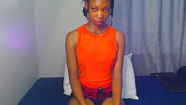 Snapshot of JuicyAdiction chatting on August 3, 2026, 1:05 pm JuicyAdiction online show from August 3, 2026, 1:05 pm