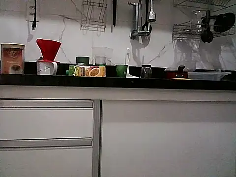 misticamey online show from November 24, 2025, 5:23 pm