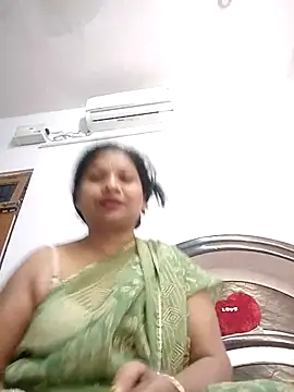 Snapshot of Cute-Janvi20 chatting on April 20, 2026, 6:20 pm Cute-Janvi20 online show from April 20, 2026, 6:20 pm